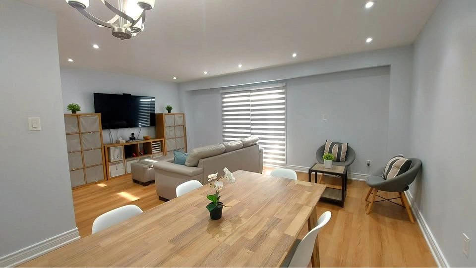 Townhouse for sale - photo 2