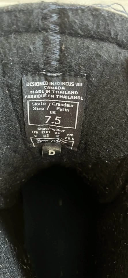 Hockey Skates Size 7.5 Boys - photo 2