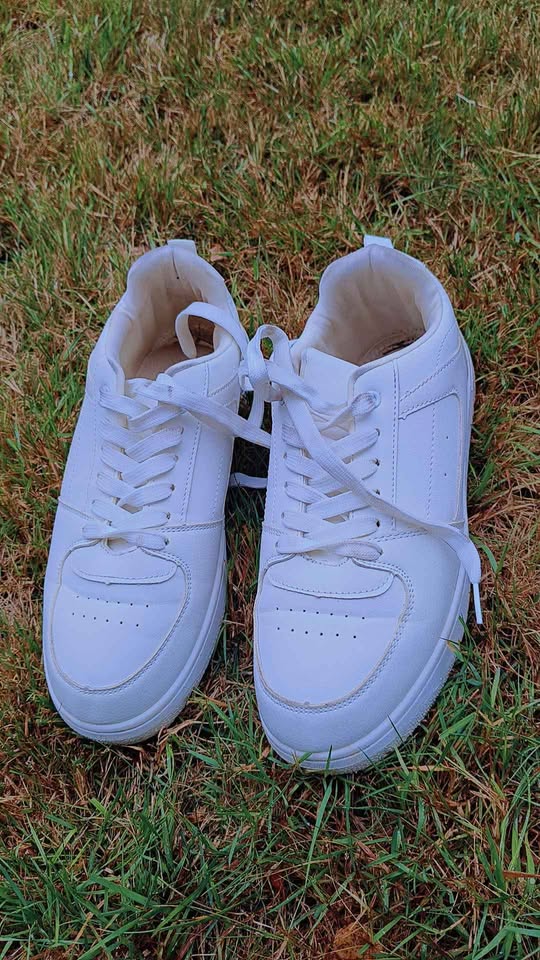 White Man Sneakers - photo 2
