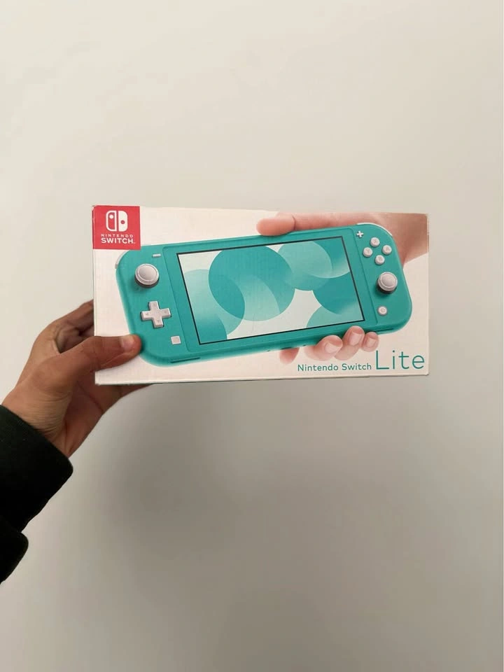 Nintendo Switch Lite Turquoise – BRAND NEW Sealed