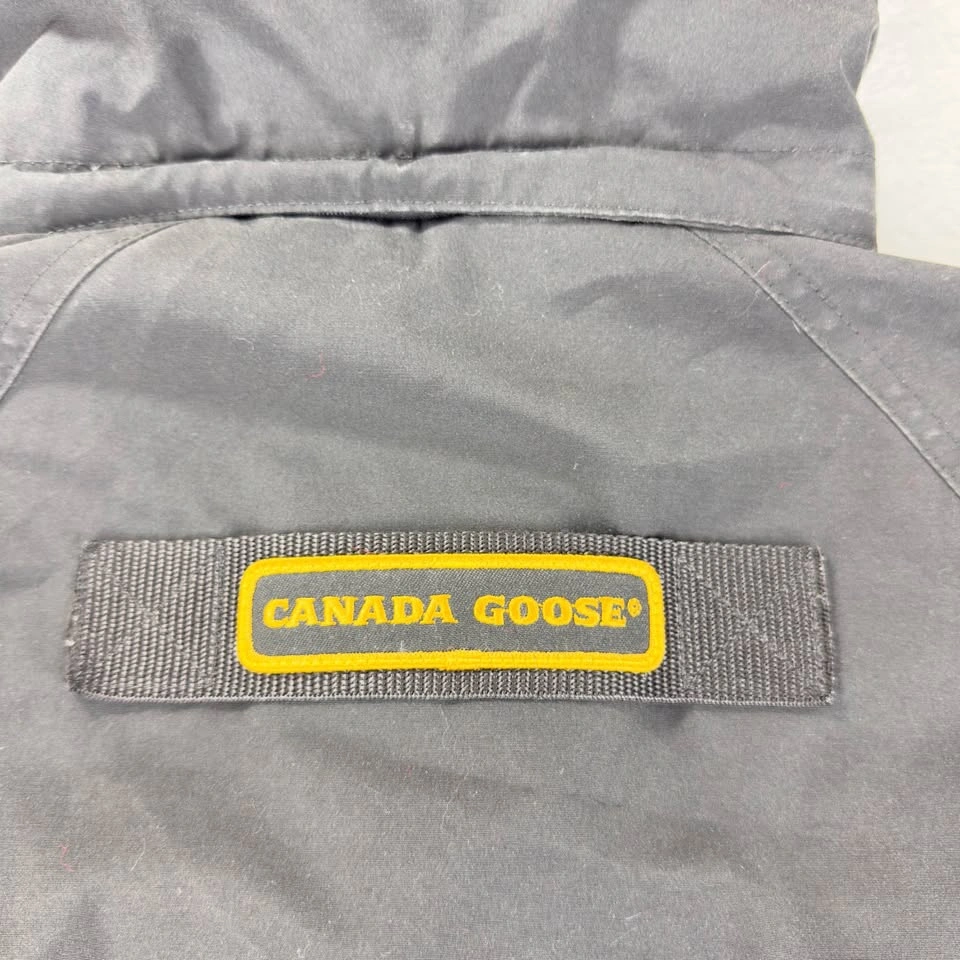 Canada Goose Men's XS Black Kamloops Puffer Jacket - photo 5