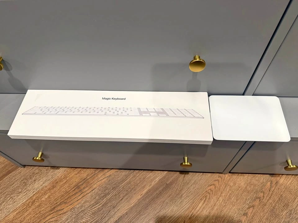 Apple Magic Keyboard and Trackpad