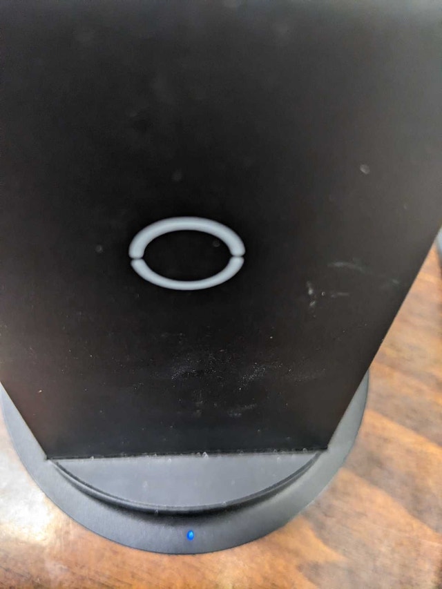 3 in 1 Wireless Charger for Apple - photo 3