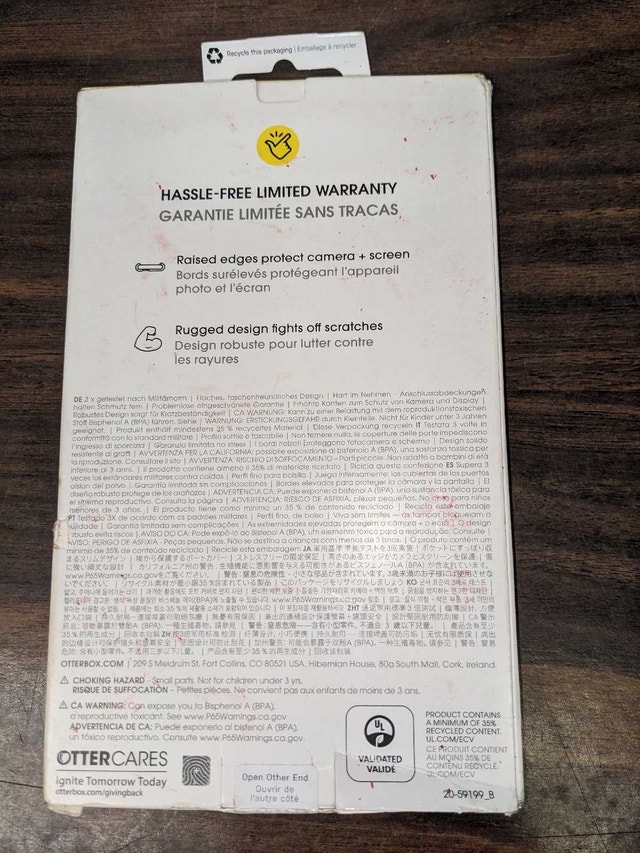 iPhone 17 Pro Max Otterbox in Original packing - photo 2