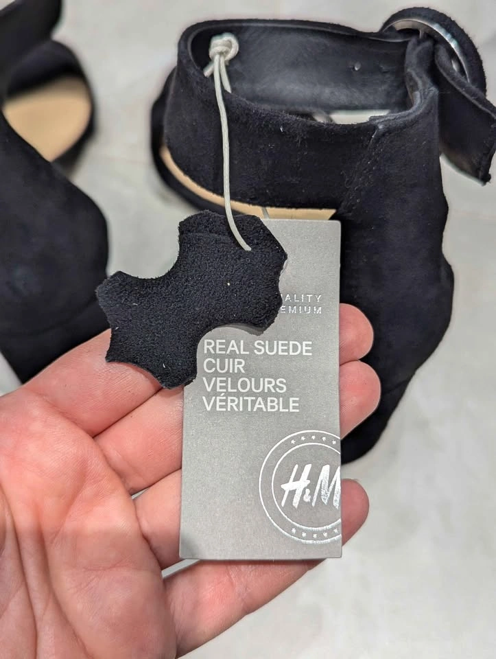 New H&M Black Suede Sandals EU 38 Block Heel Ankle Strap Buckle - photo 5