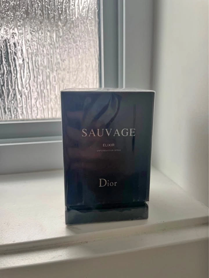 Dior Sauvage Elixir 60ml Eau de Parfum – Luxury Intense Men’s Fr