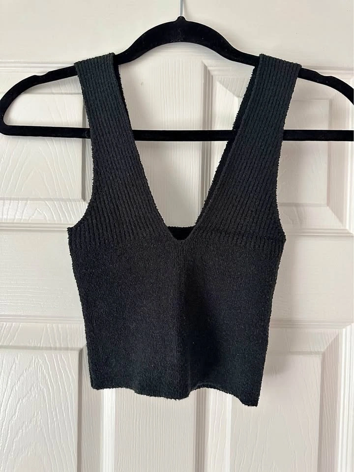 Cropped Tank Top