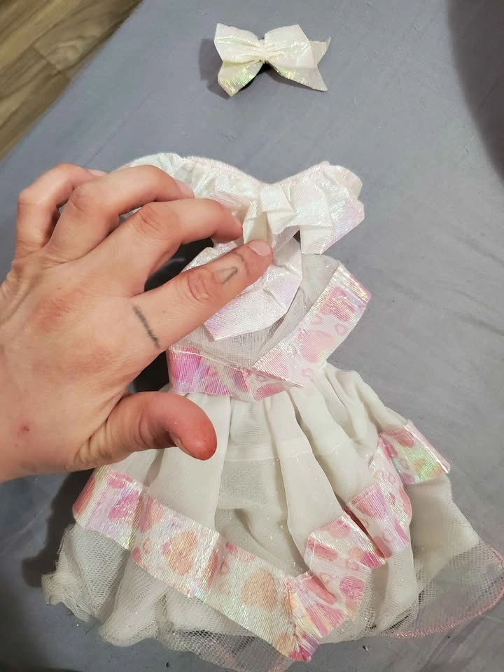 1992 Secret Hearts Barbie Dress - photo 2