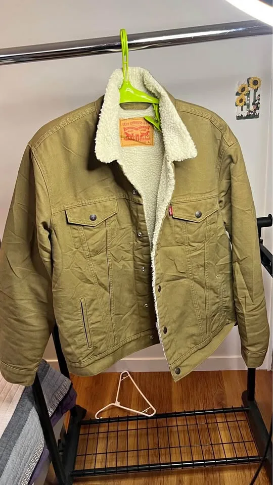 Levis corduroy sherpa lined trucker Jacket thumbnail