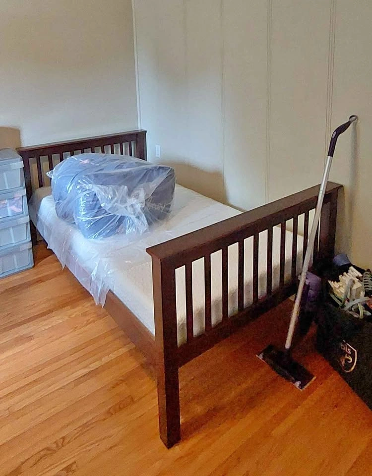 Twin Bed Frame + Mattress Solid Wood Frame Student Setup