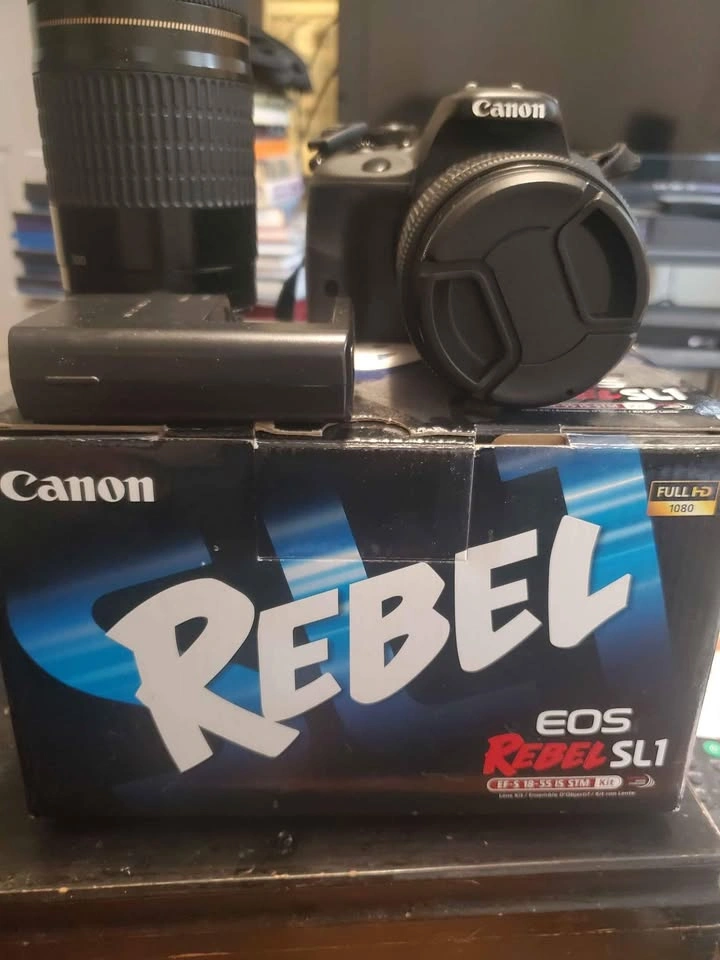Canon Rebel SLI