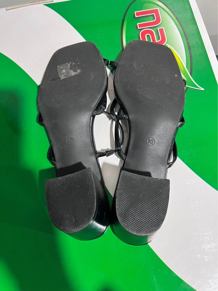 SHEIN Size 10 Strappy Block Heel Sandals - photo 4