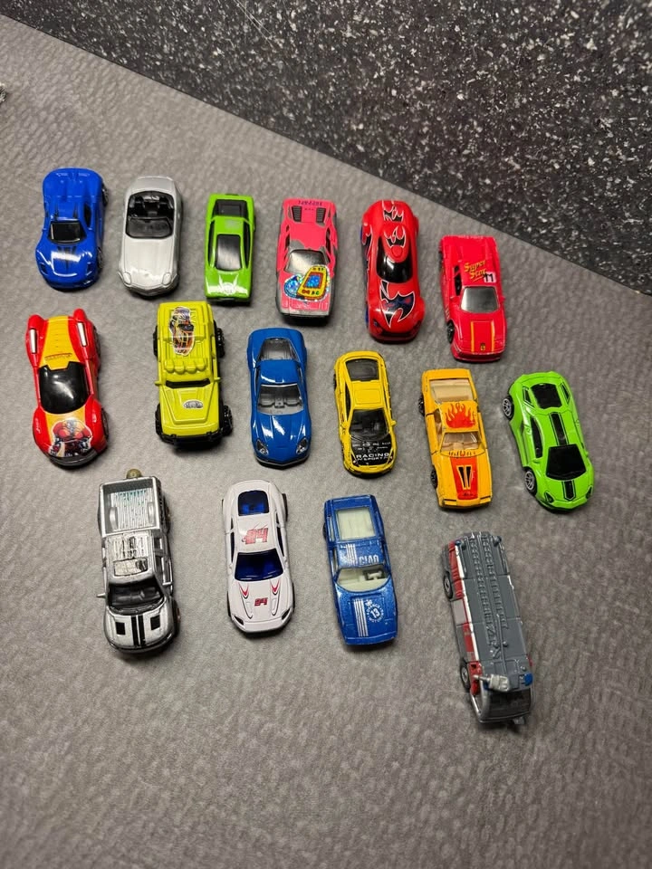 Off brand cars lot - photo 2