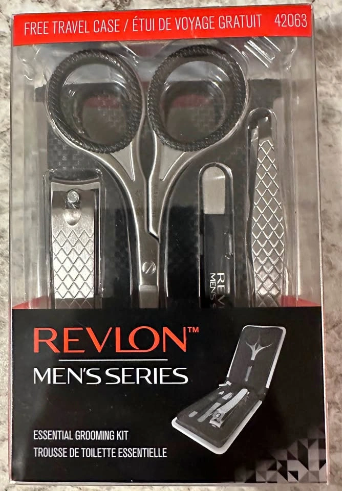 Revlon Men's 5-Piece Essential Grooming Kit - BNIB