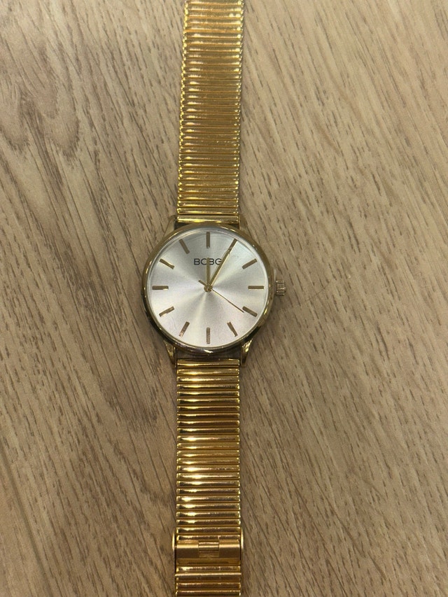 BCBG Women's Round Gold Tone Watch - photo 5