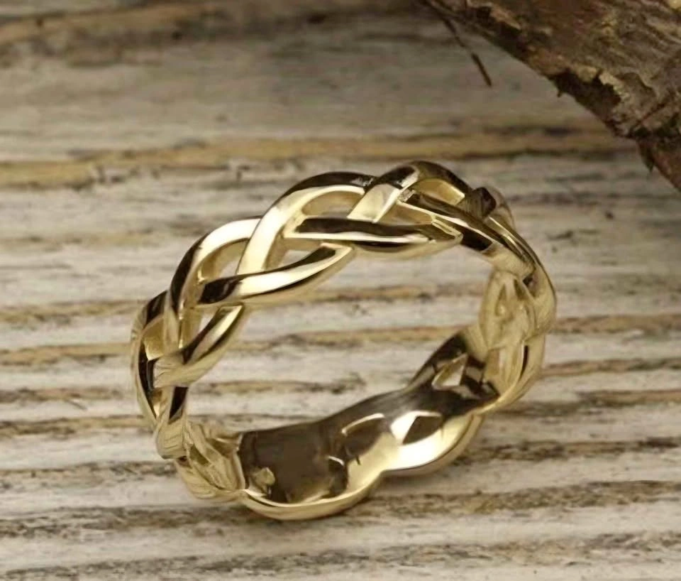 18K Gold Plated Woven Hollow Ring - Size 7
