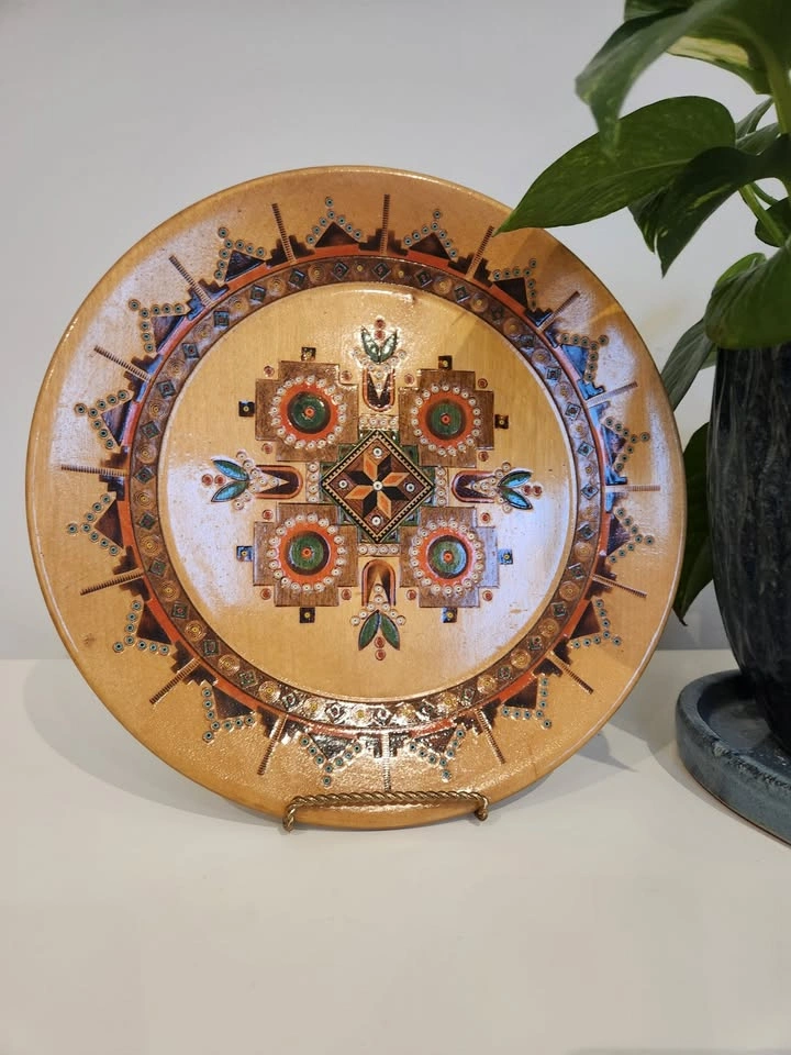 Vintage Ukrainian Folk Art Plate, Hand-carved - photo 2