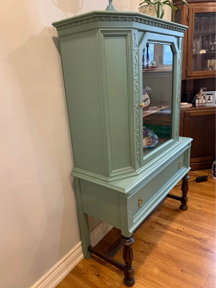 Vintage Hutch / China Cabinet - Refinished Green - photo 2