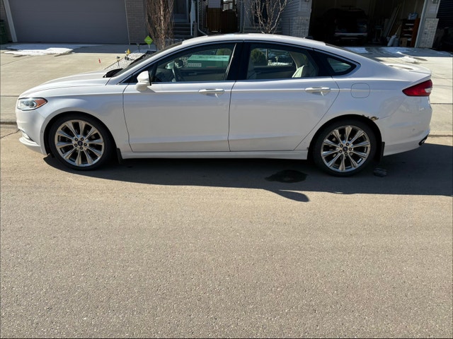 2017 Ford Fusion Platinum 2.0L Turbo - Luxury Car - photo 5