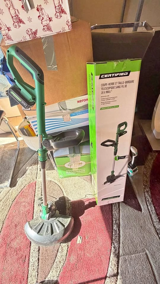 Cordless Grass Trimmer