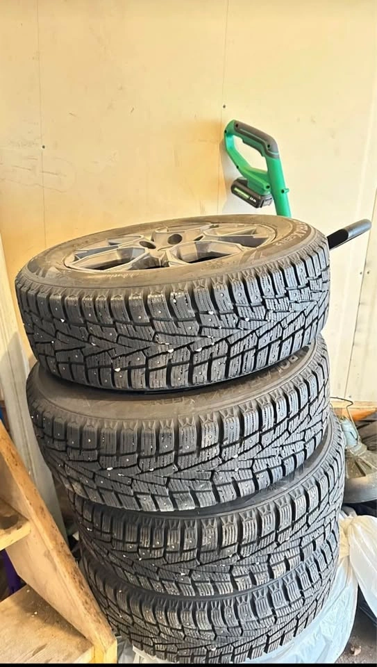 Studded Winter Tires with FAST Rims - Used 2 Winters - photo 3