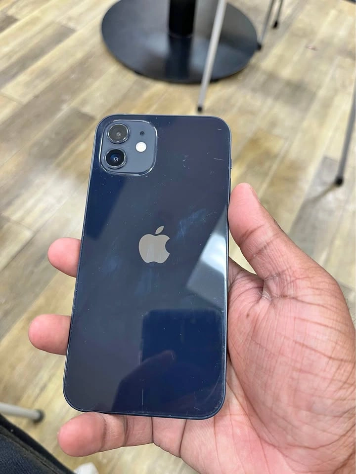 Black iPhone 12 Good condition