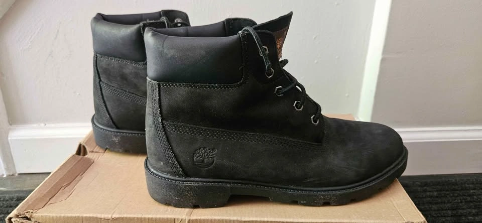 Timberland Classic Boot Black. Size 6, Juniors - photo 4