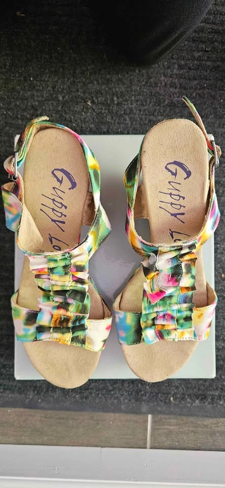 Guppy Love by Blowfish Multi-Color Wedge Sandals Size 8.5 - photo 2