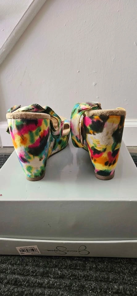 Guppy Love by Blowfish Multi-Color Wedge Sandals Size 8.5 - photo 3