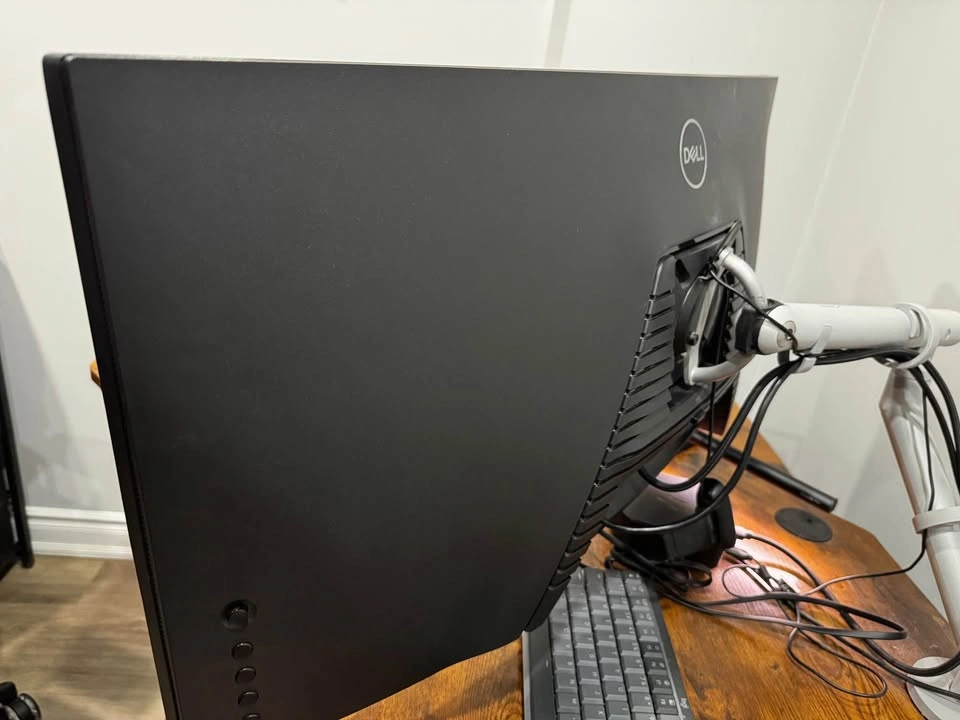 Dell S3422DWG 34-inch 144Hz Curved Gaming Monitor - photo 5