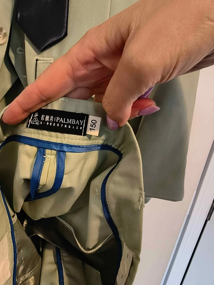 Boys 5 Piece Sage Tuxedo Suit Size 10 (150cm) - photo 4