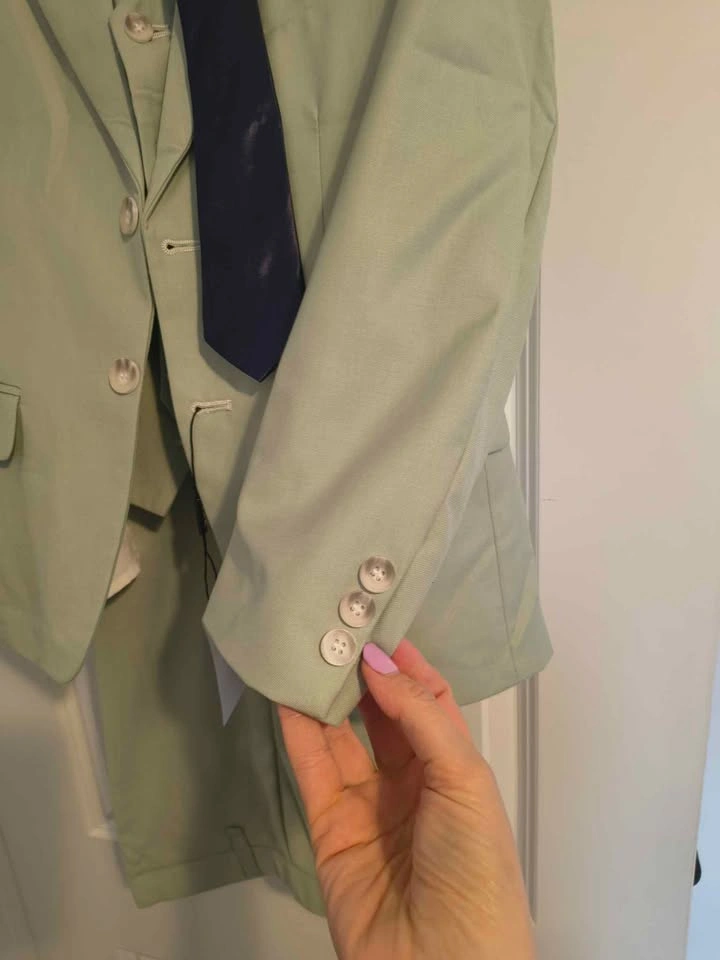 Boys 5 Piece Sage Tuxedo Suit Size 10 (150cm) - photo 5