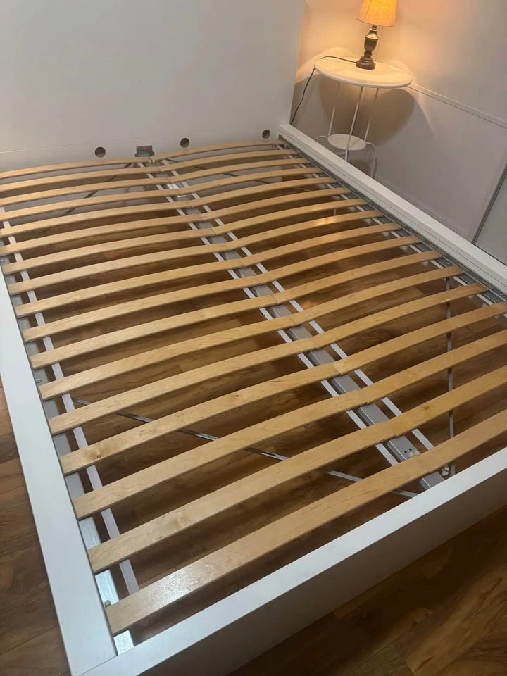 IKEA Malm Queen Bed Frame + LURØY Slatted Base - photo 3