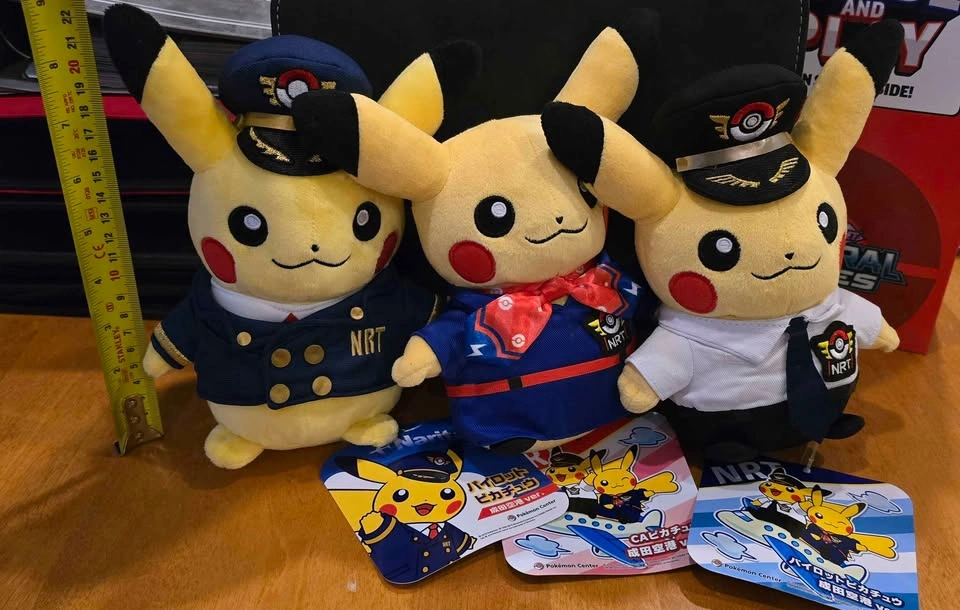 Exclusive Official Narita Pikachu Full Set - BNWT - photo 5