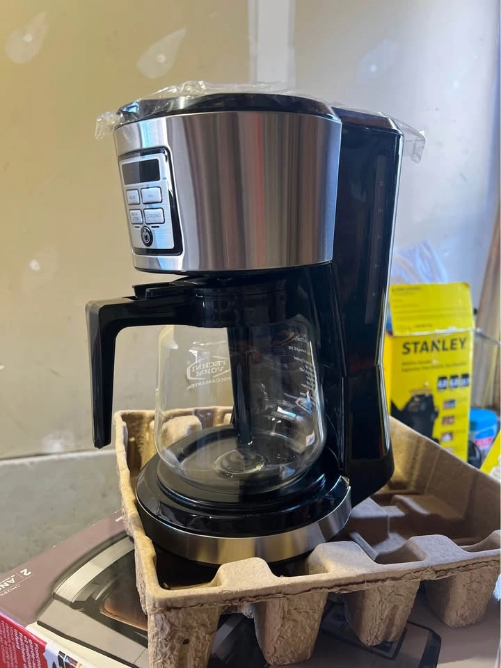 BLACK + DECKER Programmable Coffee Maker - 12-Cup - photo 4