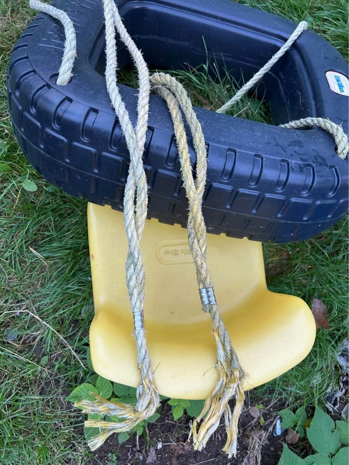 Little Tykes tire swing - photo 4