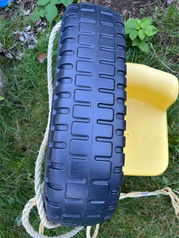Little Tykes tire swing - photo 5