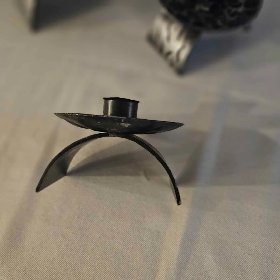 Set of 4 Metal Candle Holders – Unique Hammered Look - photo 4