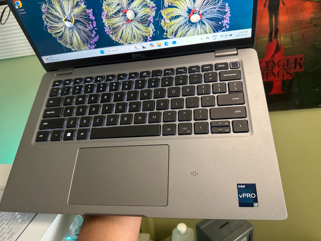 Dell i7-12th Gen. 1TB Nvme SSD Laptop - photo 2