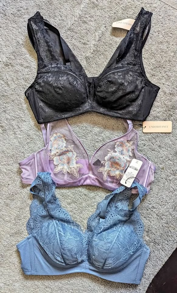 Bras/Bralette Set, 34B, New w/ Tags