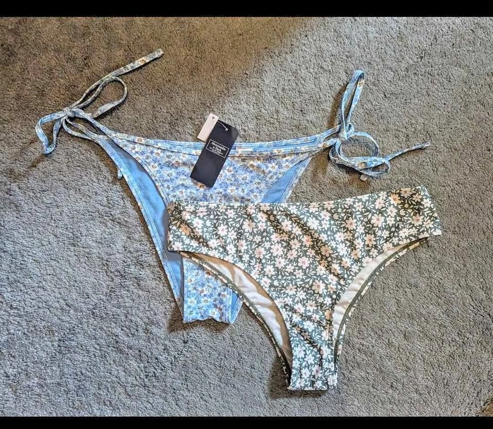 Bikini Bottoms Set, S/M, New with Tags