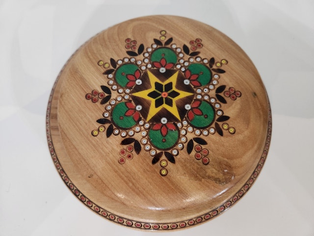 Ukrainian Folk Hand-carved Box / Lid Wall Hanging