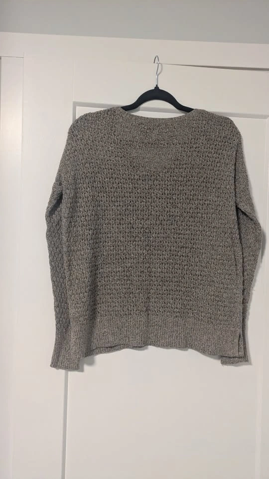 American Eagle Sweater - Small - photo 3