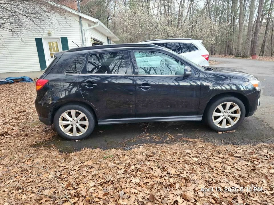 2015 Mitsubishi Outlander Sport 4WD $2500 OBO