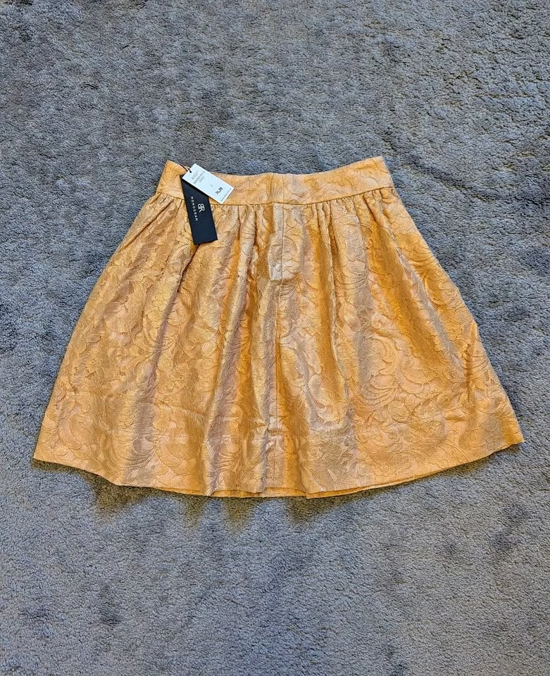 Banana Republic Skirt, Size 2