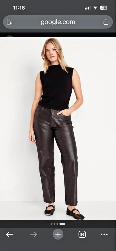 Old Navy High Waisted Loose Jeans - Size 14 NWT
