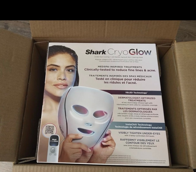 Shark CryoGlow Mask