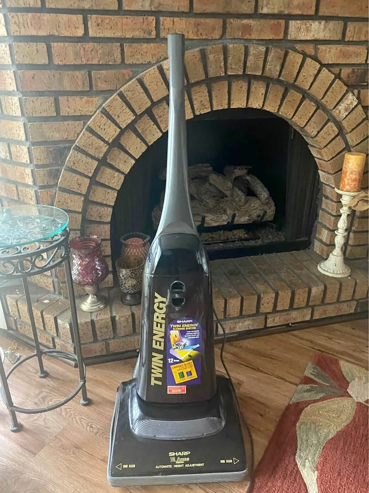 Sharp Twin Energy Vacuum Cleaner