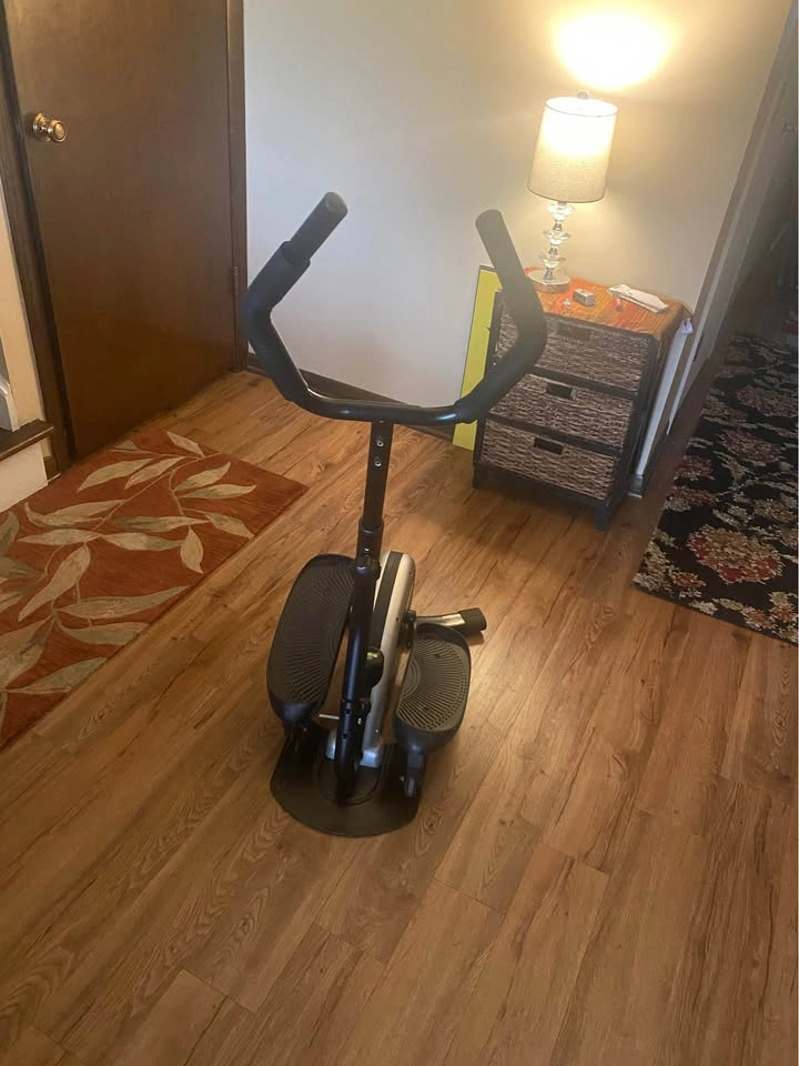 I-Motion Compact Elliptical with Removable Handle - photo 2