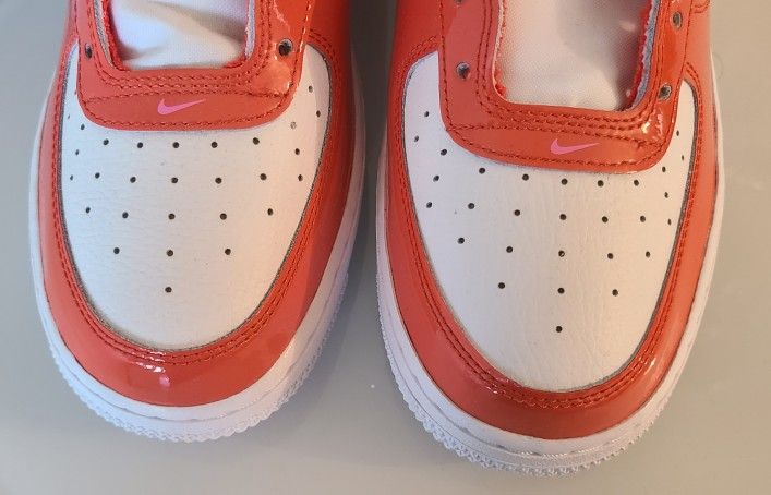 Nike Air Force 1 Valentine's Day White/Pink Hearts Big Kids SZ 7 - photo 2